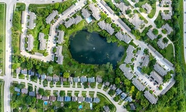 Fountains Apartments in West Des Moines, IA - Foto de edificio - Building Photo