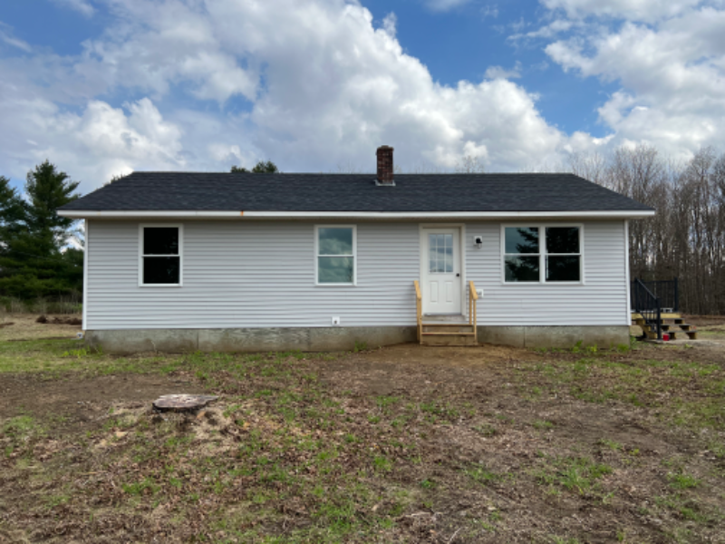 678 Wood Dr Ext in Johnson, VT - Building Photo