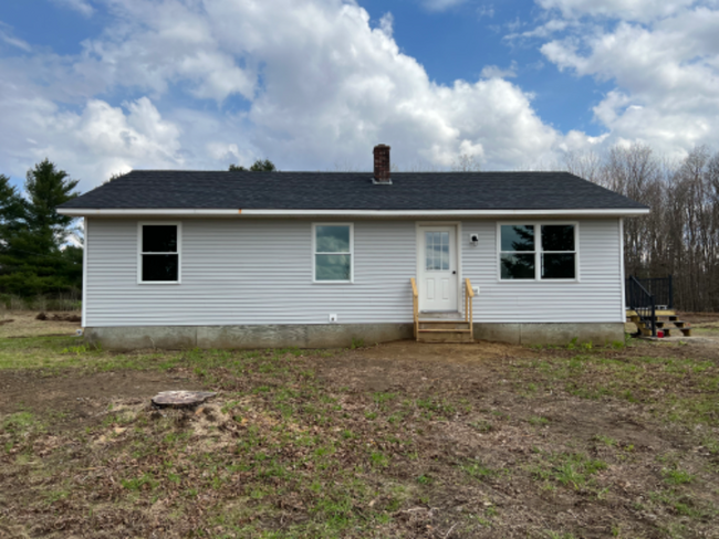 property at 678 Wood Dr Ext