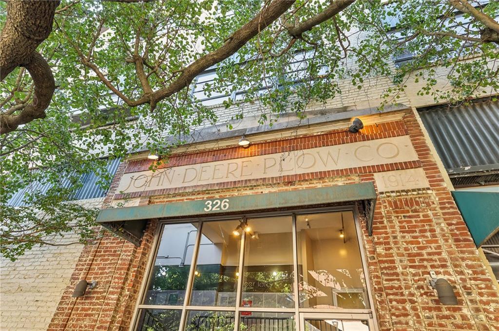 326 Nelson St SW in Atlanta, GA - Building Photo
