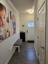 1097 Moscariello Ln in Royersford, PA - Foto de edificio - Building Photo