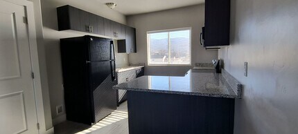 576 W 1045 N in Cedar City, UT - Foto de edificio - Building Photo