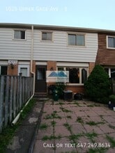 1025 Upper Gage Ave in Hamilton, ON - Building Photo - Building Photo
