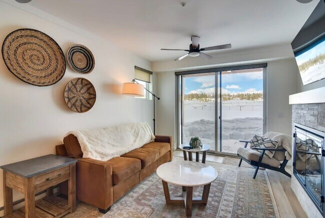 321 W Meadow Mile in Fraser, CO - Building Photo - Building Photo