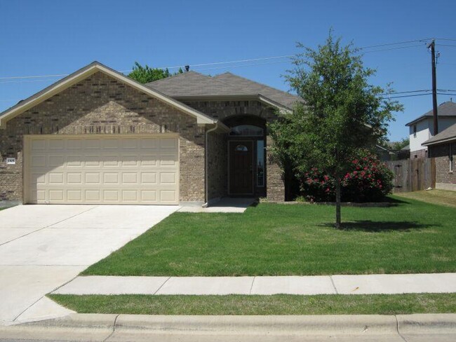 property at 1305 Rainbow Parke Dr
