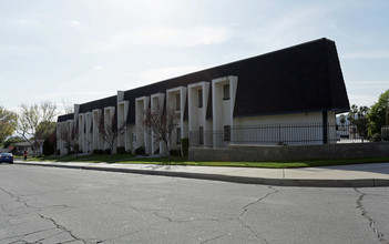 North Sierra Apartments in San Bernardino, CA - Building Photo - Building Photo