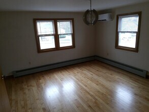 121 King Philip Rd in Worcester, MA - Building Photo - Building Photo