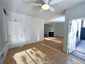 1729 S Sunflower Ave in Glendora, CA - Building Photo - Building Photo