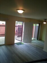 400 Corcoran Ave, Unit Casa del Monte in Vallejo, CA - Building Photo - Building Photo