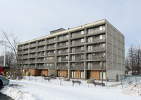 Northview in Girard, OH - Foto de edificio - Building Photo