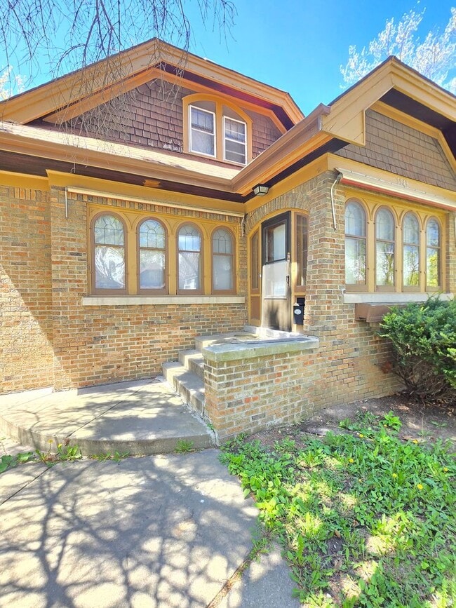 property at 5543 N 33rd St