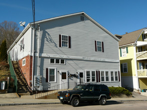 34-36 Merchants Ave in Taftville, CT - Building Photo - Building Photo