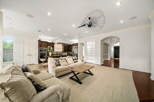 11530 Legend Manor Dr in Houston, TX - Building Photo