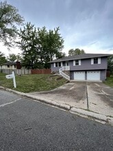 503 Applewood Rd in Warrensburg, MO - Building Photo - Building Photo