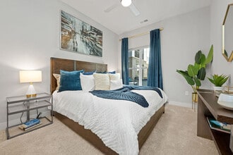 Circa Uptown in Charlotte, NC - Building Photo - Building Photo