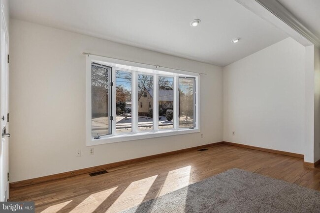 306 Lincoln Ave in Cherry Hill Township, NJ - Building Photo - Building Photo