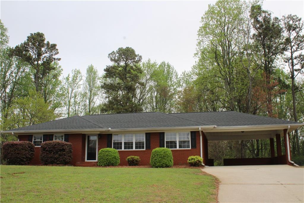 3327 Poplar Springs Rd in Gainesville, GA - Building Photo