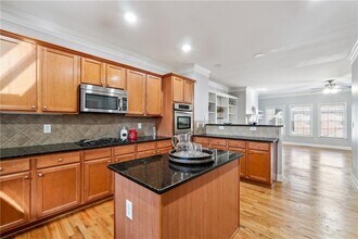 10090 Jones Bridge Rd in Alpharetta, GA - Building Photo - Building Photo