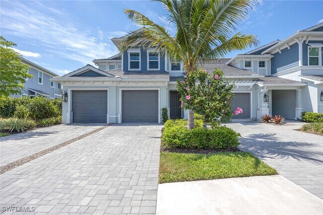 2603 Seychelles Cir in Naples, FL - Foto de edificio - Building Photo