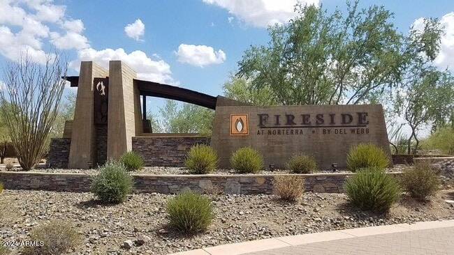 property at 2034 W Yellowbird Ln