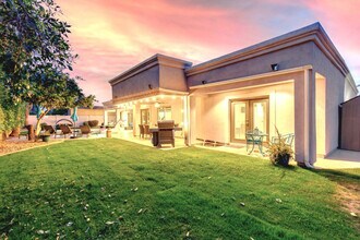 6843 E Sheena Dr in Scottsdale, AZ - Building Photo - Building Photo