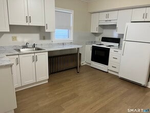 17 Park Pl in Naugatuck, CT - Building Photo - Building Photo