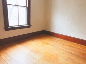 65 Cumberland St in Brunswick, ME - Building Photo - Building Photo