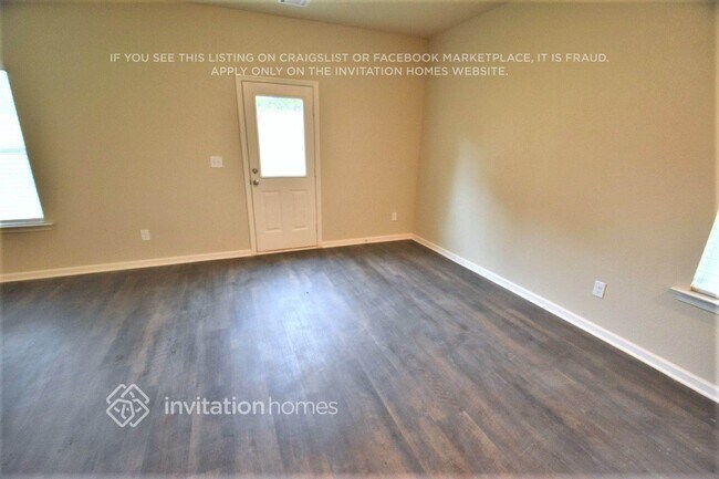 204 Oliver Dr in Locust Grove, GA - Building Photo - Building Photo