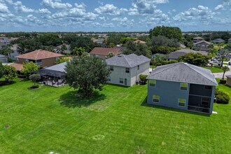 11212 Cypress Tree Cir in Ft. Myers, FL - Building Photo - Building Photo