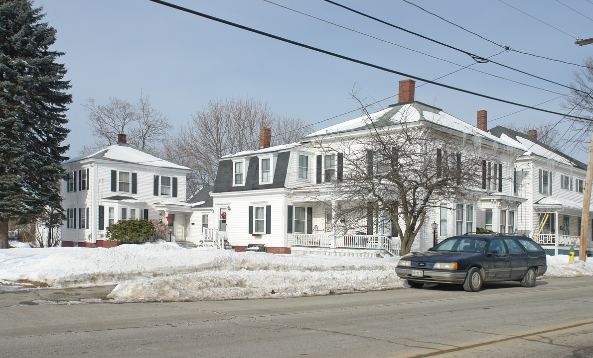 48 Main St in Lisbon, ME - Building Photo