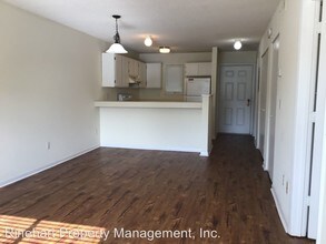 1684 Eagles Pl-Unit -Suite F-10 in Rock Hill, SC - Building Photo - Building Photo