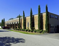 Lenox Apartments photo'