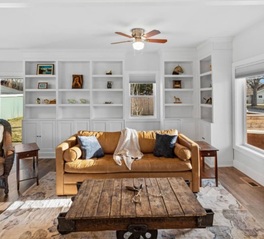 property at 501 E Geyser St