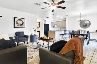 1751 NW 48th Pl in Pompano Beach, FL - Building Photo - Building Photo
