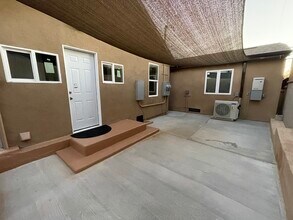 918 Centinela Ave, Unit 918 Centinela in Inglewood, CA - Foto de edificio - Building Photo