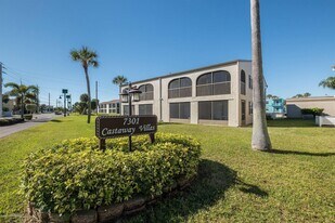 7301 Ridgewood Ave in Cape Canaveral, FL - Building Photo