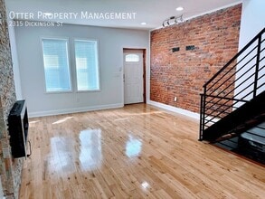 2315 Dickinson St in Philadelphia, PA - Building Photo - Building Photo