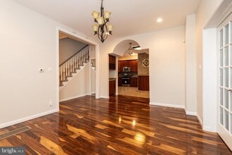 724 E Locust Ave in Philadelphia, PA - Building Photo - Building Photo