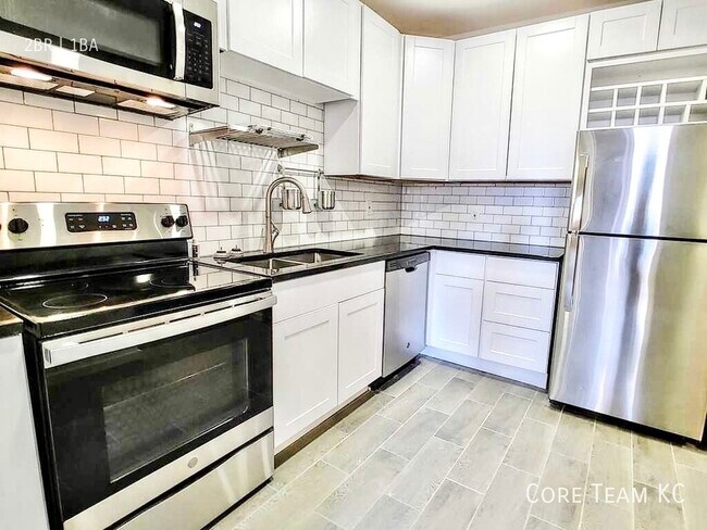 property at 3 E 38th St
