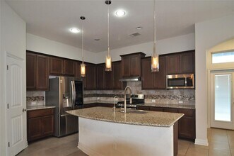 150 Russet Trl in Georgetown, TX - Building Photo - Building Photo