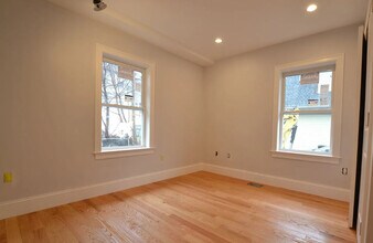 26 Bothwell Rd, Unit 1 in Boston, MA - Building Photo - Building Photo