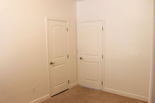 491 N Chorro St in San Luis Obispo, CA - Building Photo