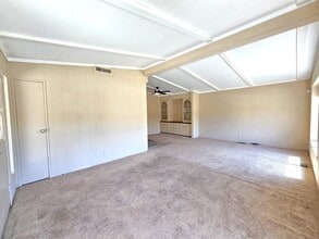 30660 Palmetto Palm Ave in Homeland, CA - Building Photo - Building Photo