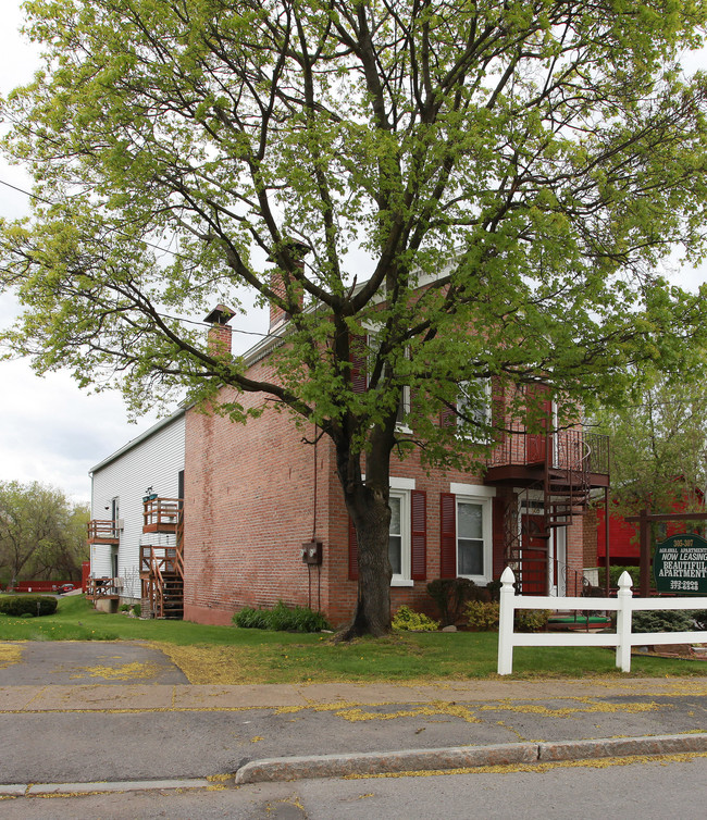 305-307 Front St in Schenectady, NY - Foto de edificio - Building Photo