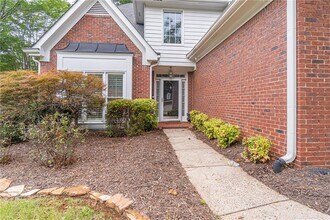 205 Vickery Way in Roswell, GA - Building Photo - Building Photo