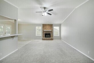8903 Piney Point Dr in Austin, TX - Building Photo - Building Photo