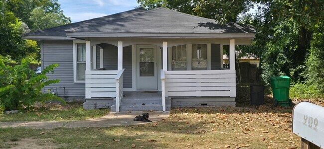 property at 909 Waterworks Rd