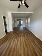 2642 W Superior St, Unit 1 in Chicago, IL - Foto de edificio - Building Photo