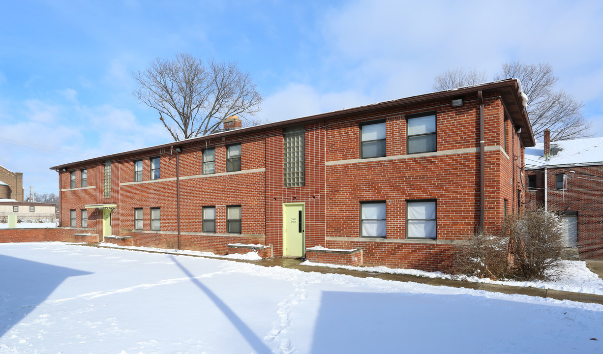 Seymour Arms in Columbus, OH - Building Photo