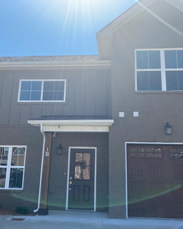 property at 967 Horse Mountain Rd
